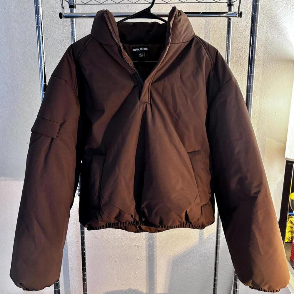 Pretty little thing chocolate brown cropped puffer jacket with quarter zip